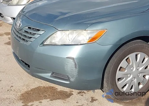 2009 Toyota Camry Le z USA, uszkodzony, nr VIN 4T1BE46K99U843075